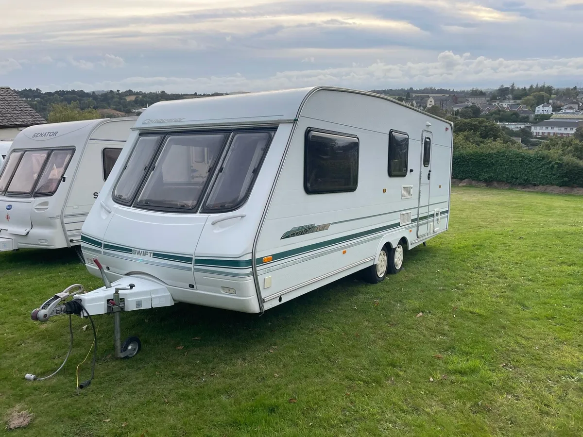 4 birth caravan - Image 2