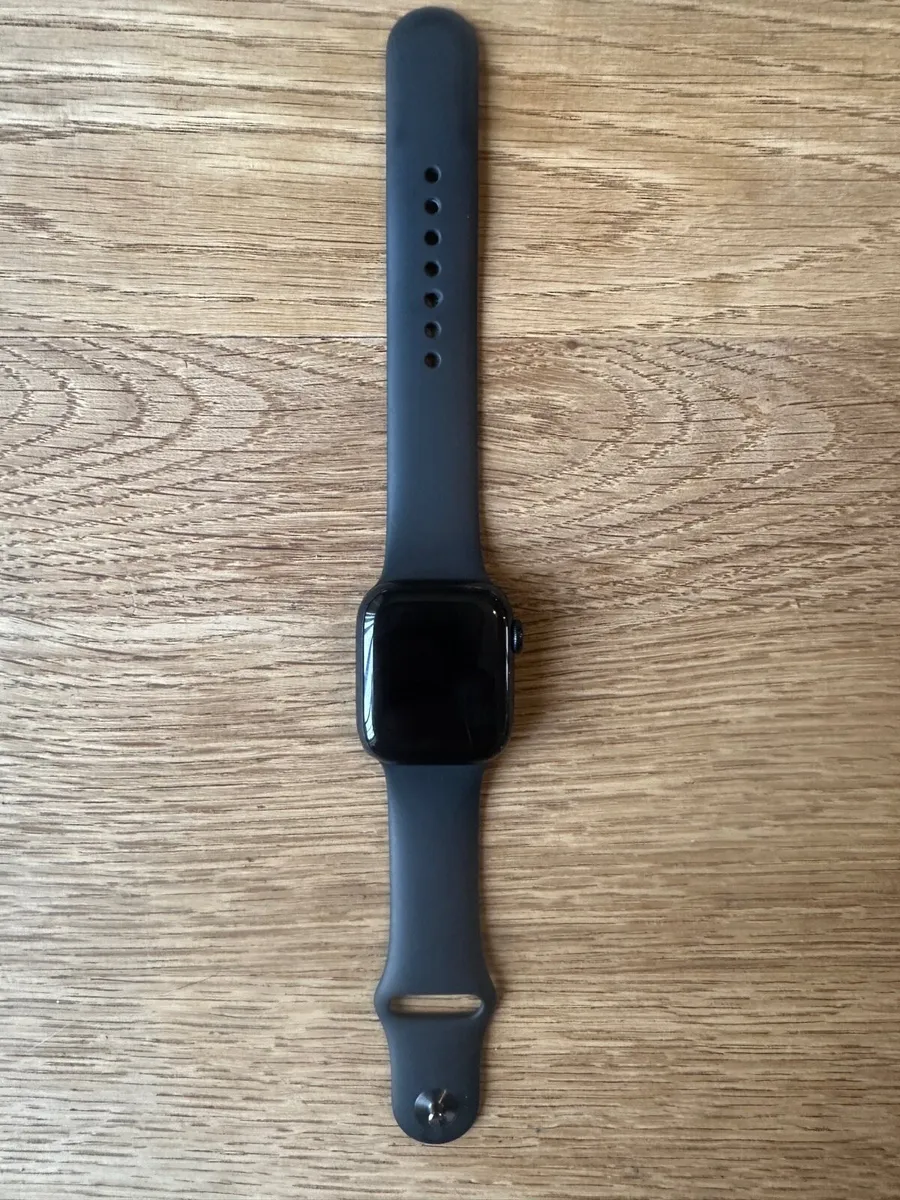 Apple Watch Series 8 - Image 2