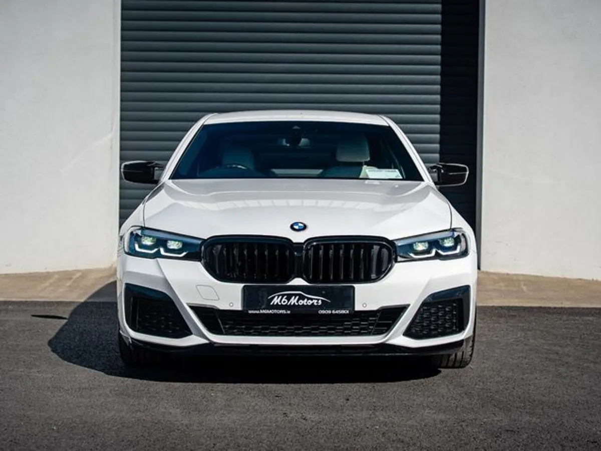 BMW 5 Series 520D M Sport - Image 2