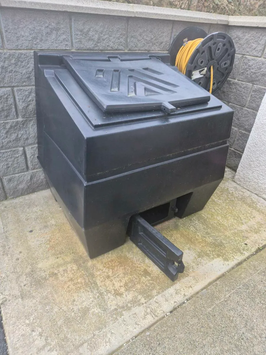 Coal bunker