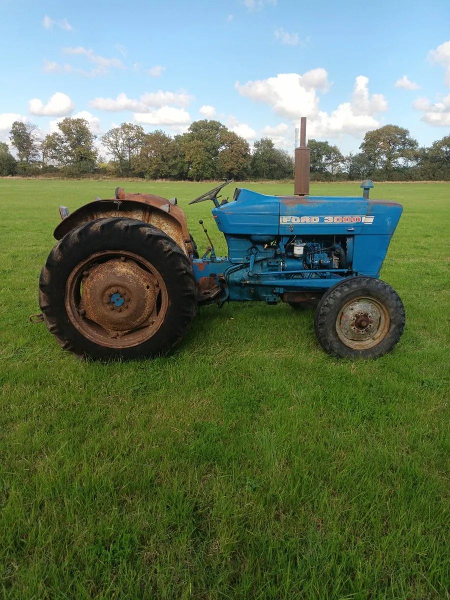 Ford 3000 - Image 3