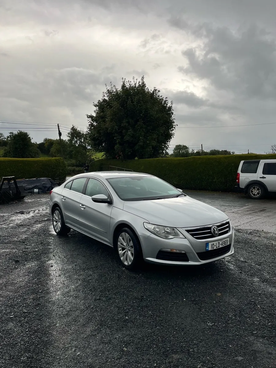 2010 Volkswagen Passat CC - Image 1