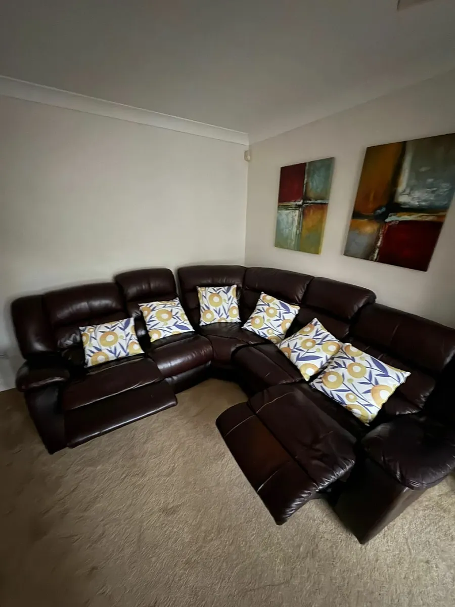 Corner sofa- dark  brown leather - Image 4