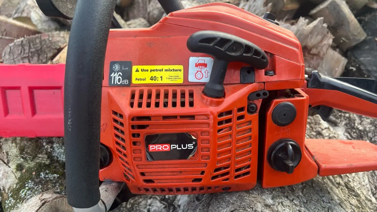 Pro plus chainsaw - Image 2