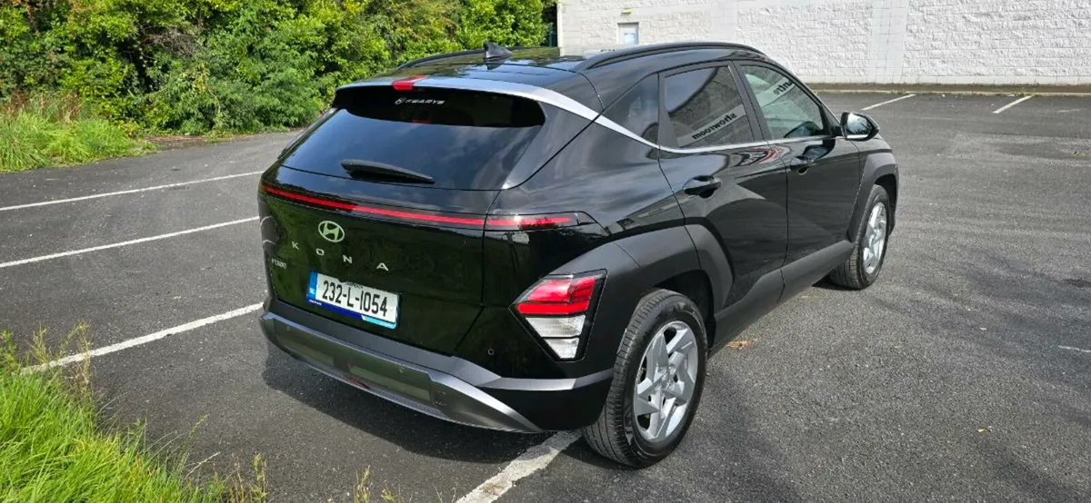 232 Hyundai Kona Elegance 1.0 Petrol - Image 2