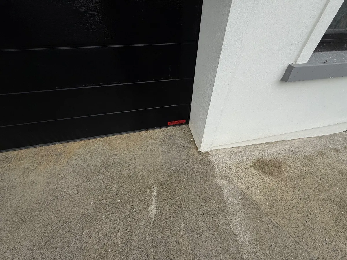 Garage door - Image 3