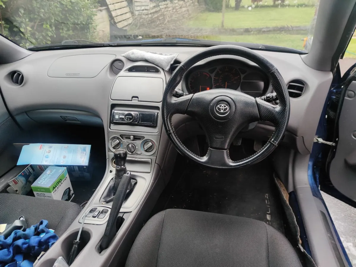 Toyota Celica 2001 - Image 4