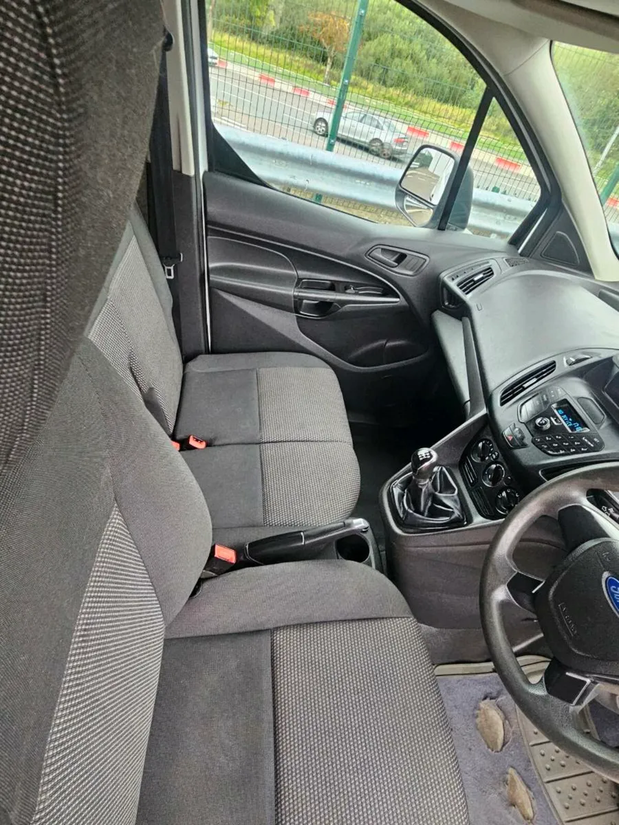 161 ford transit connect LWB - Image 4