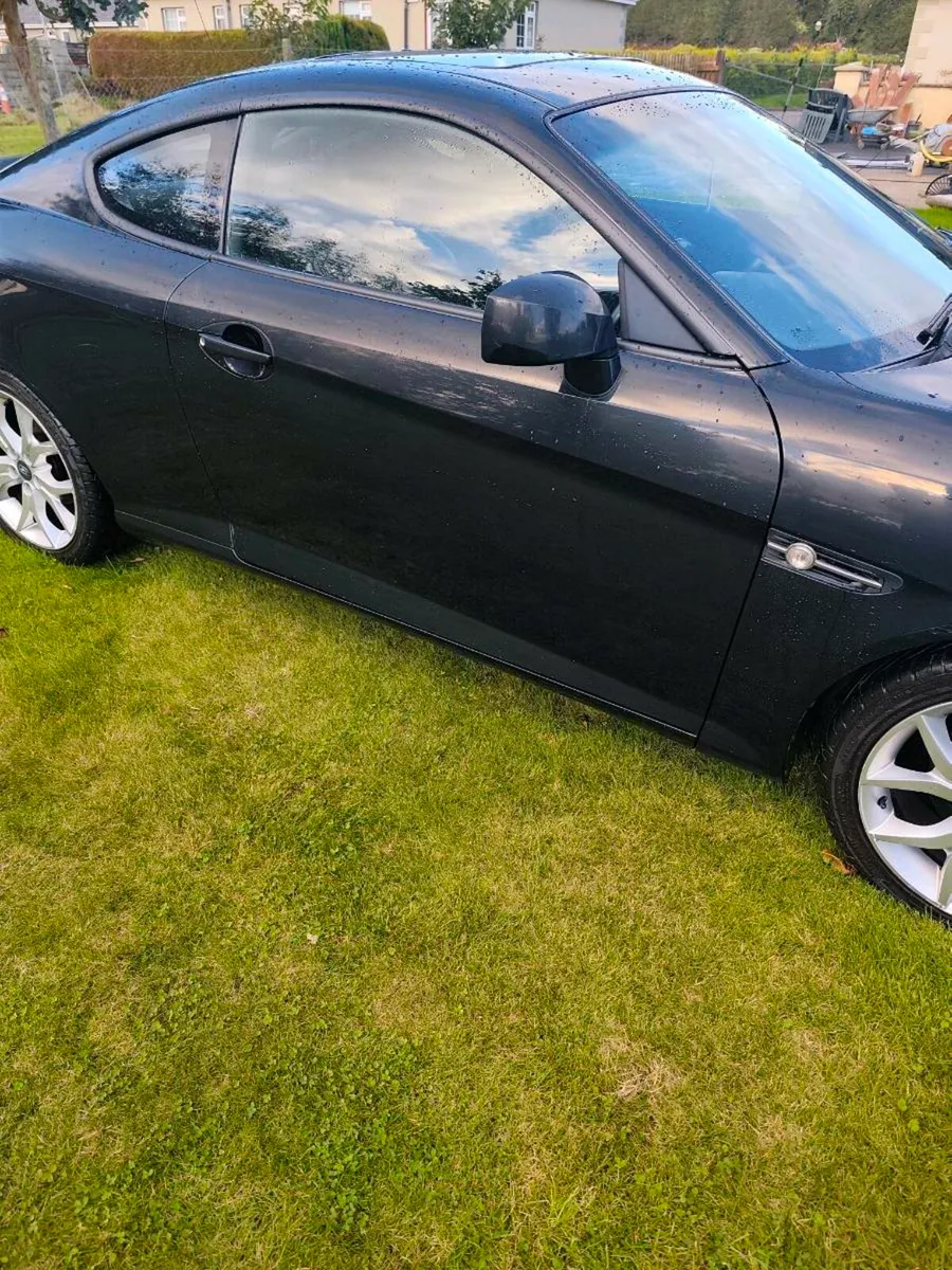 Hyundai coupe - Image 2