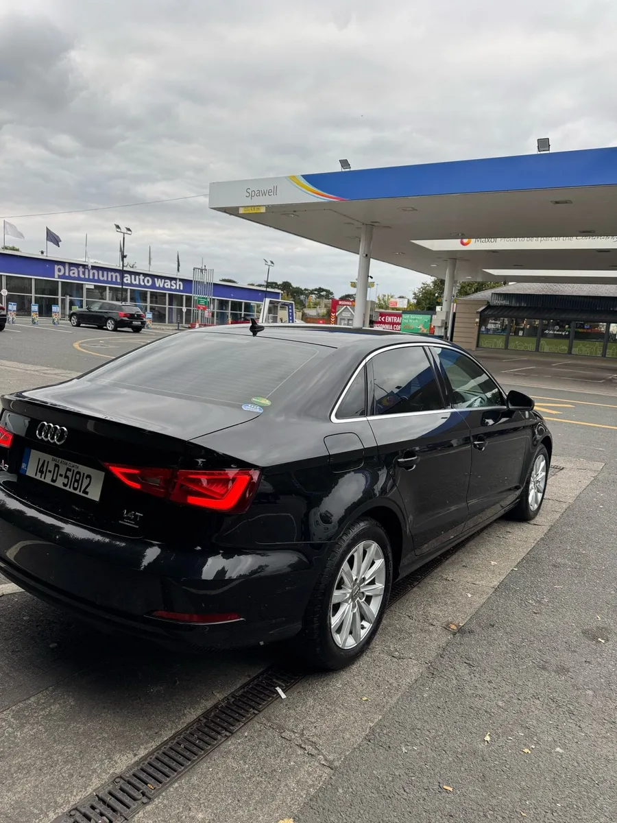 AUDI A3 SALOON 1.4TFSI AUTO LOW MILAGE 53,000 KM - Image 3