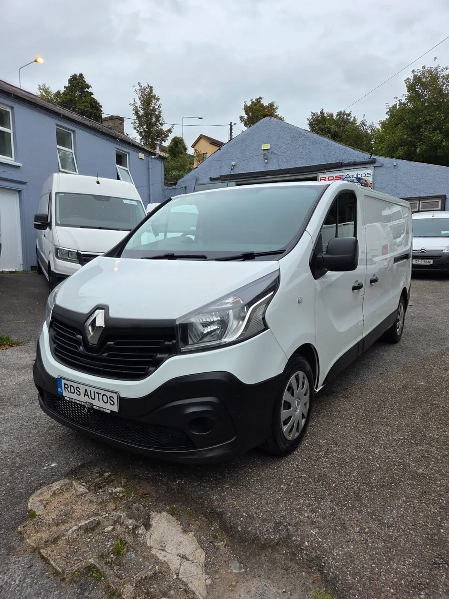 🔥19 RENAULT TRAFFIC LWB🔥 - Image 3