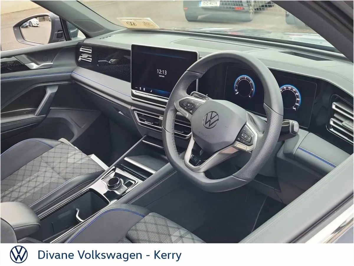 Volkswagen Tiguan R-line 75 Sunroof Automatic - Image 4