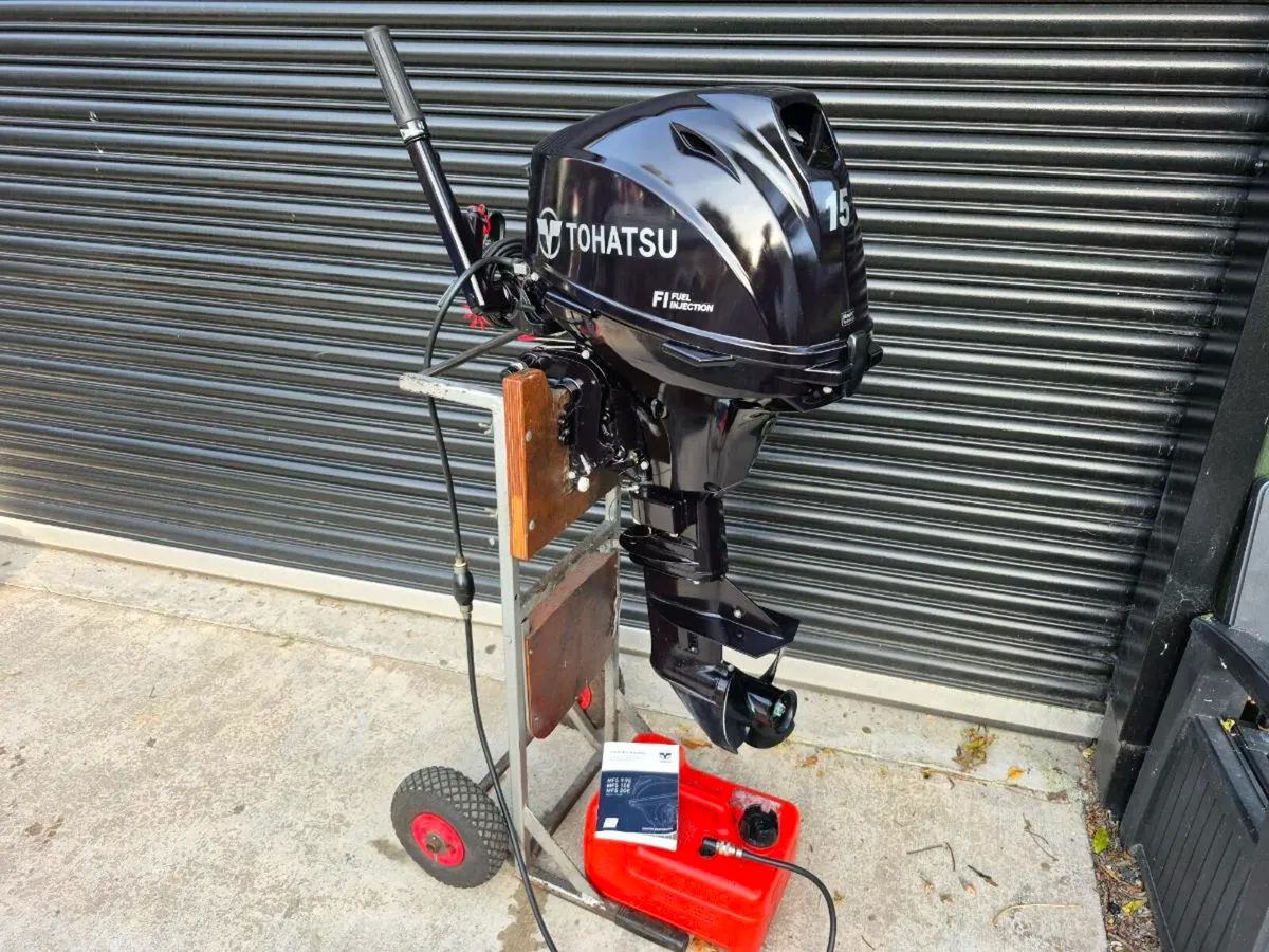 2021 Tohatsu 15hp EFI 4 stroke boat outboard motor - Image 2