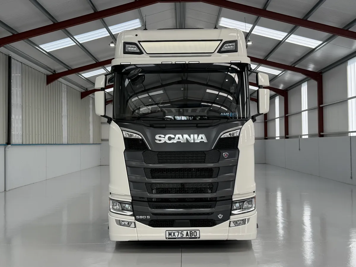 Scania 590s - Image 2