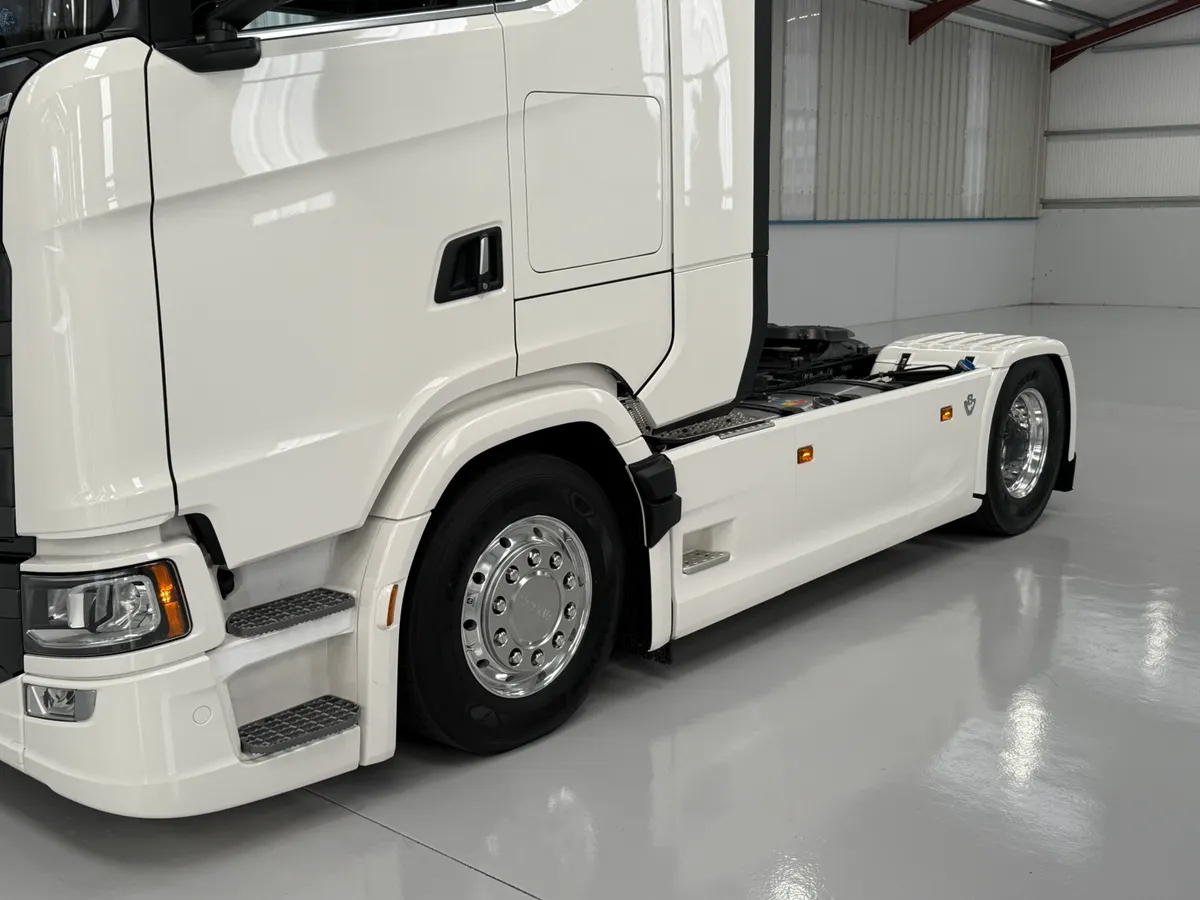 Scania 590s - Image 4
