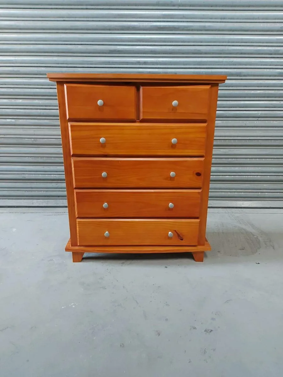 Chest of drawers - Image 1