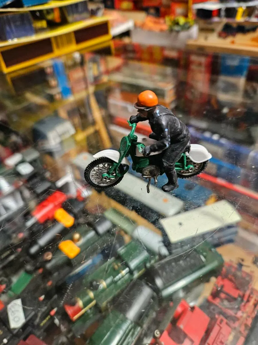 Britain's 1970's Scrambler Bike - Image 2