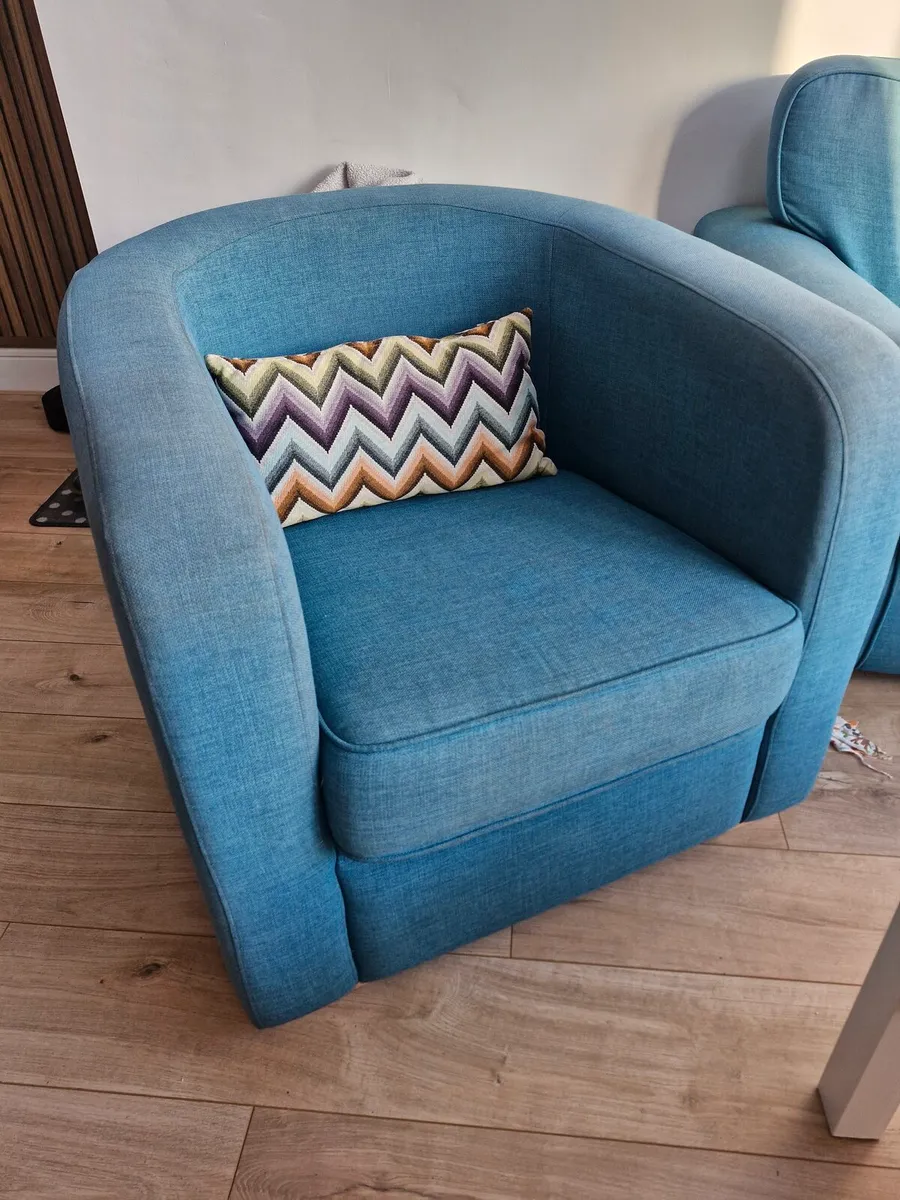 Sofa - Image 2