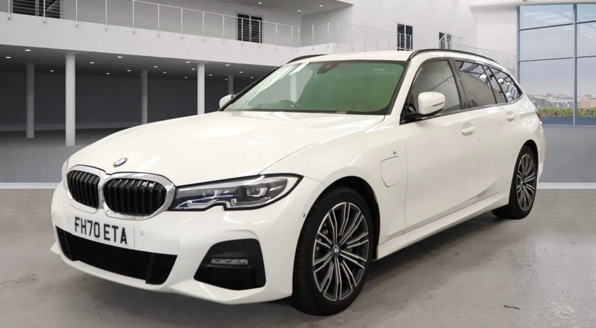 2021 BMW 330E M Sport 2.0 - Image 2