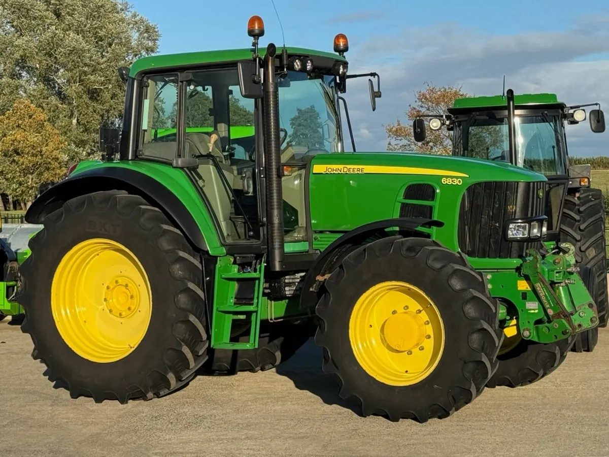 JOHN DEERE 6830 (2012) - Image 1
