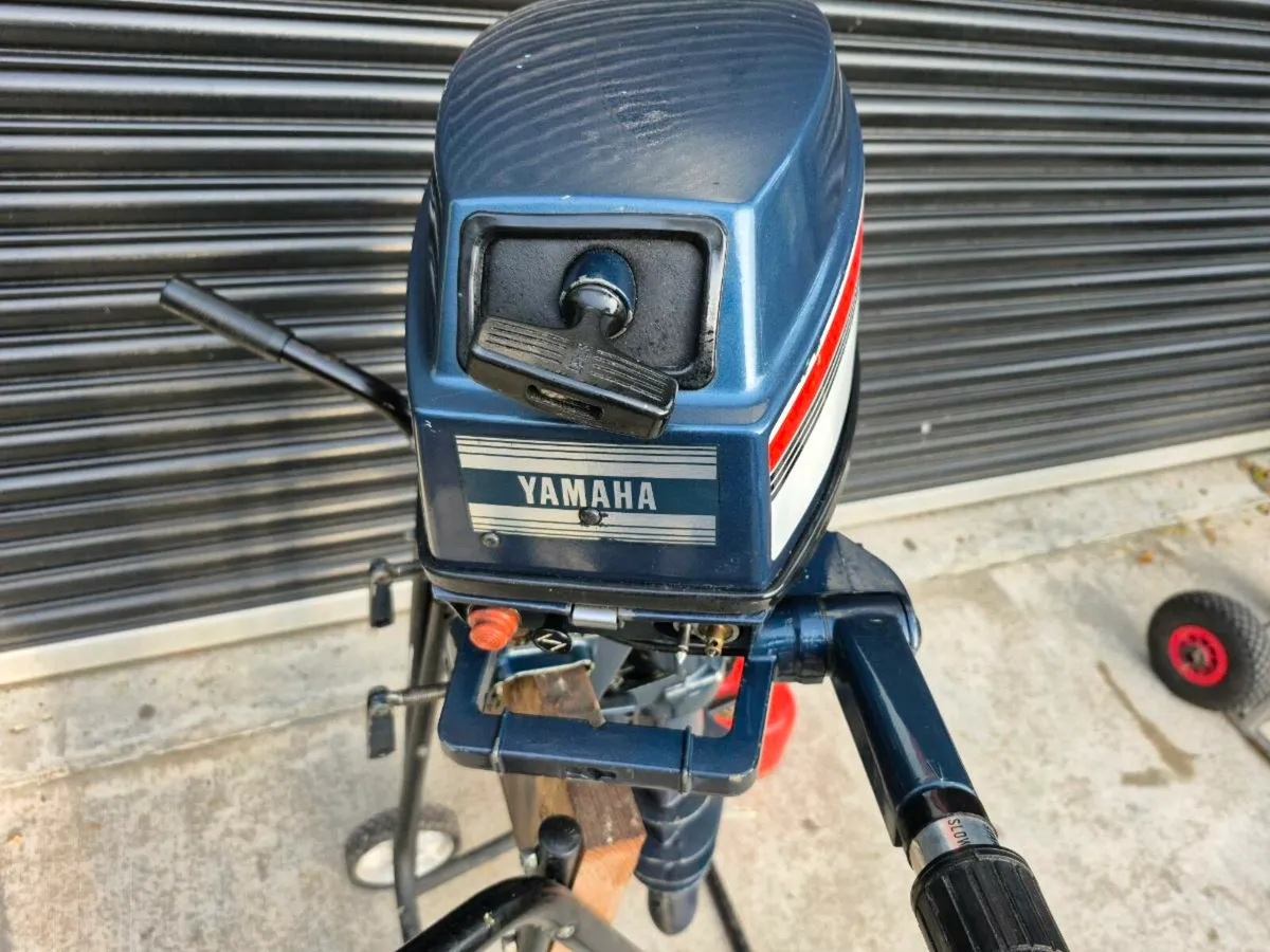 Yamaha 8hp longshaft boat outboard motor 2 stroke - Image 4