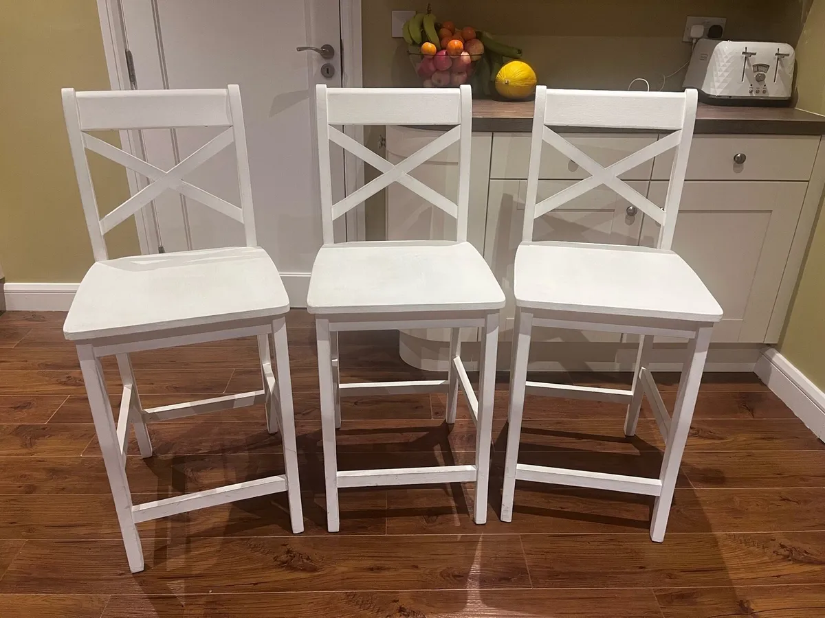 Kitchen high chairs - Image 1