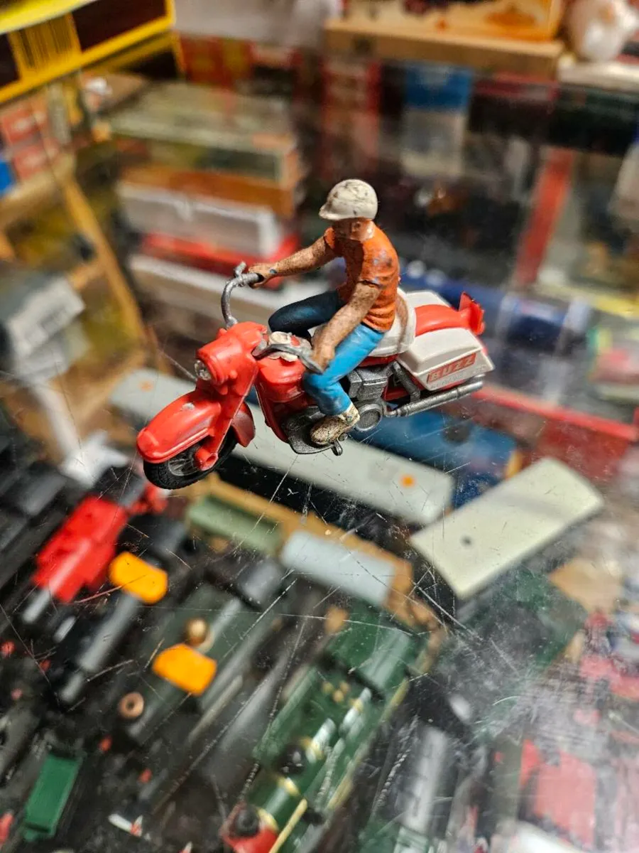 Britain's 1970's Harley Davidson - Image 2