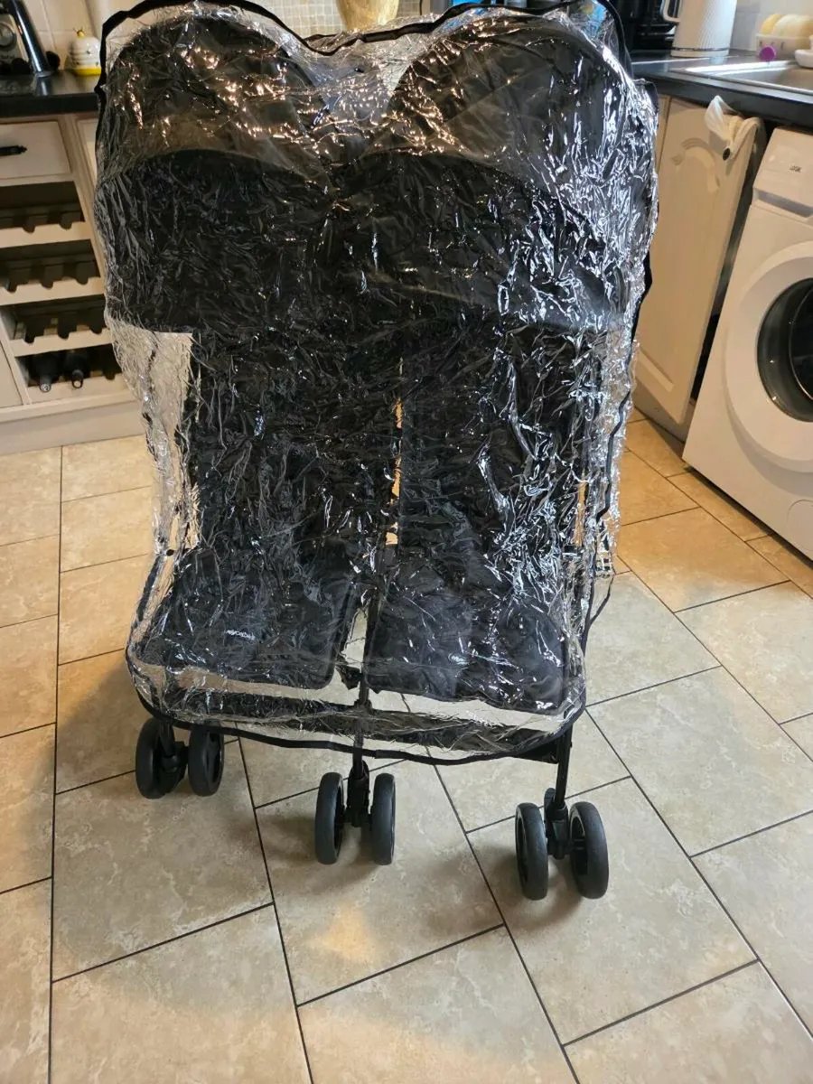 New double buggy - Image 2