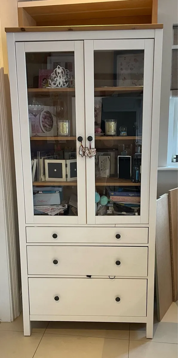 Furniture - Image 4