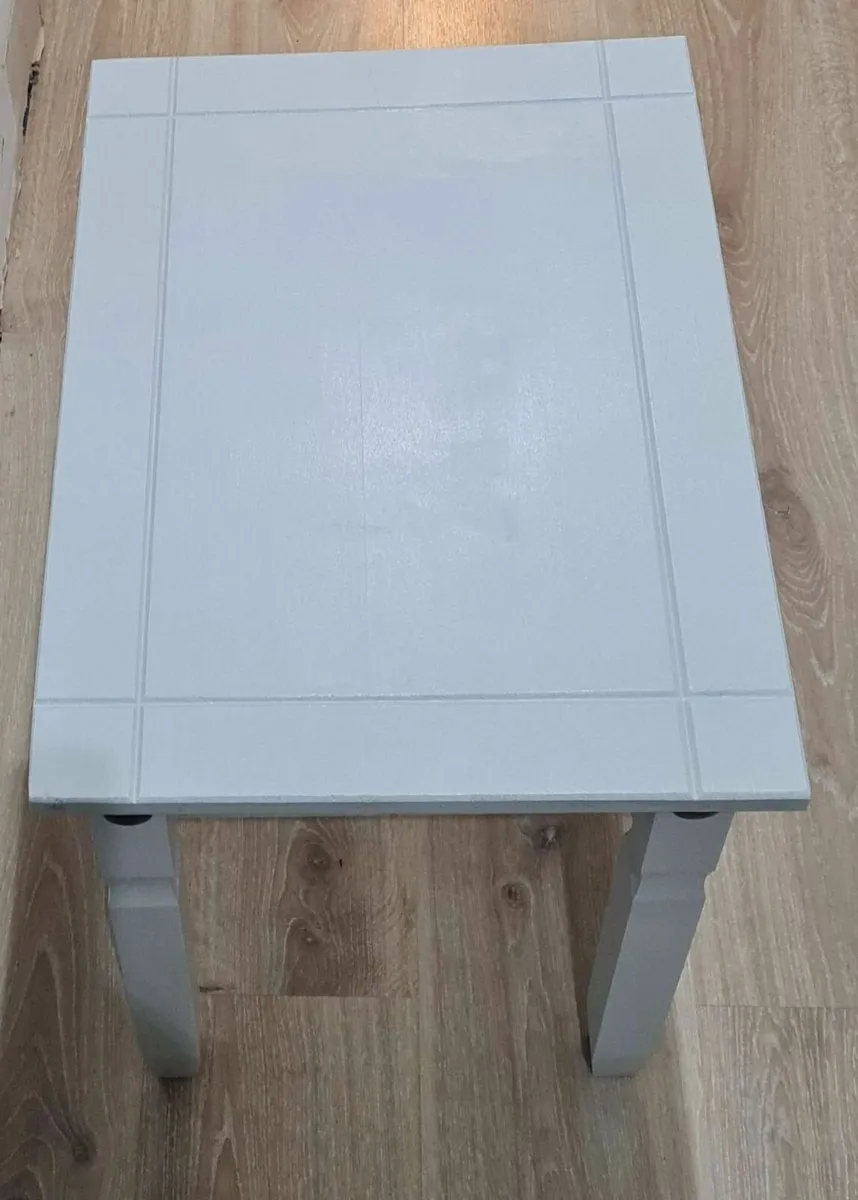 Side table/coffee table/lamp table/plant table - Image 2