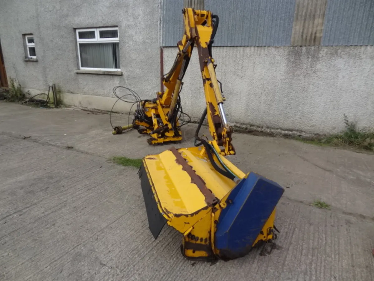 Bomford Turner B48X HedgeCutter - Image 4