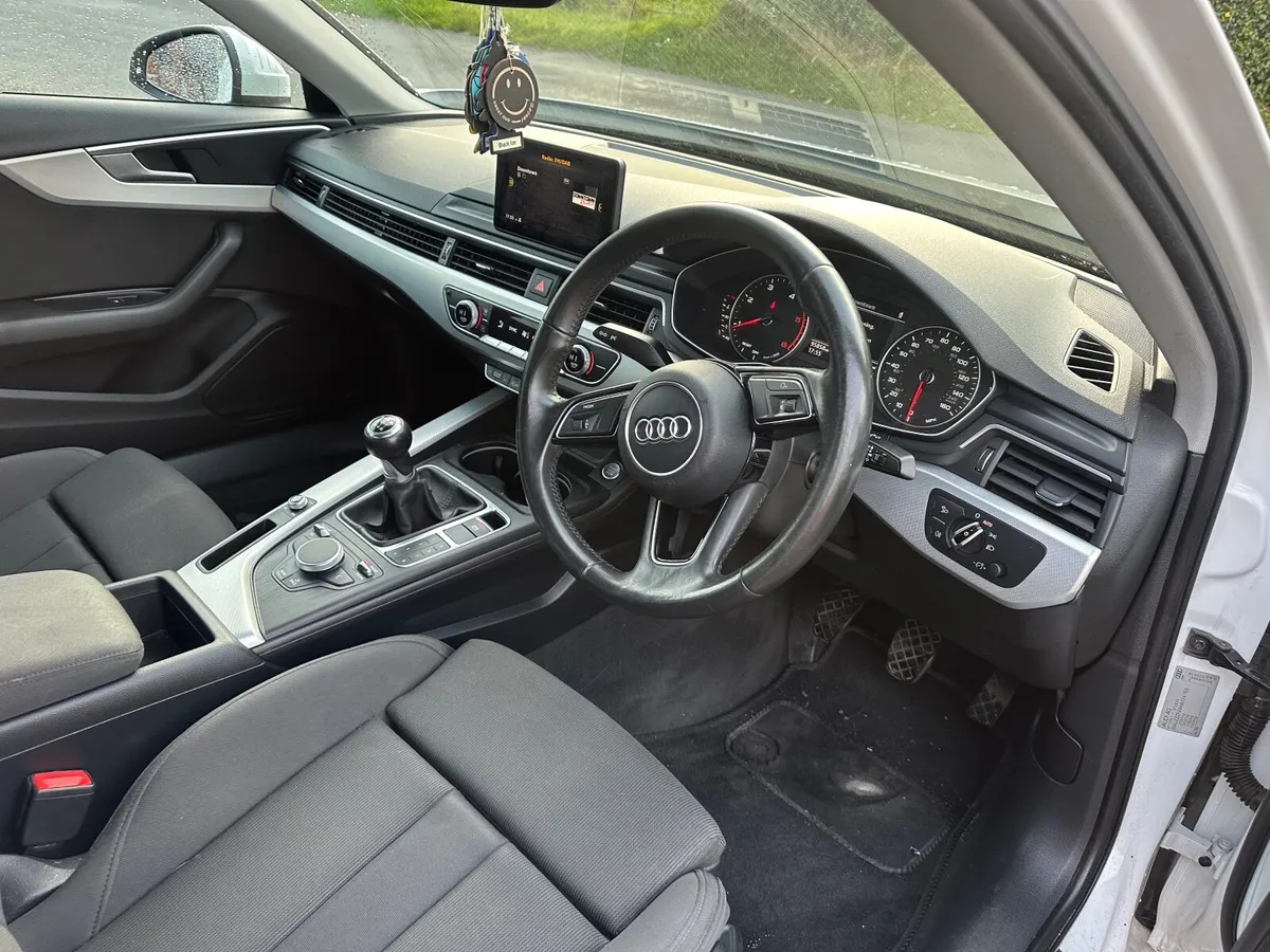 2016 Audi A4 Sport Category N - Image 4