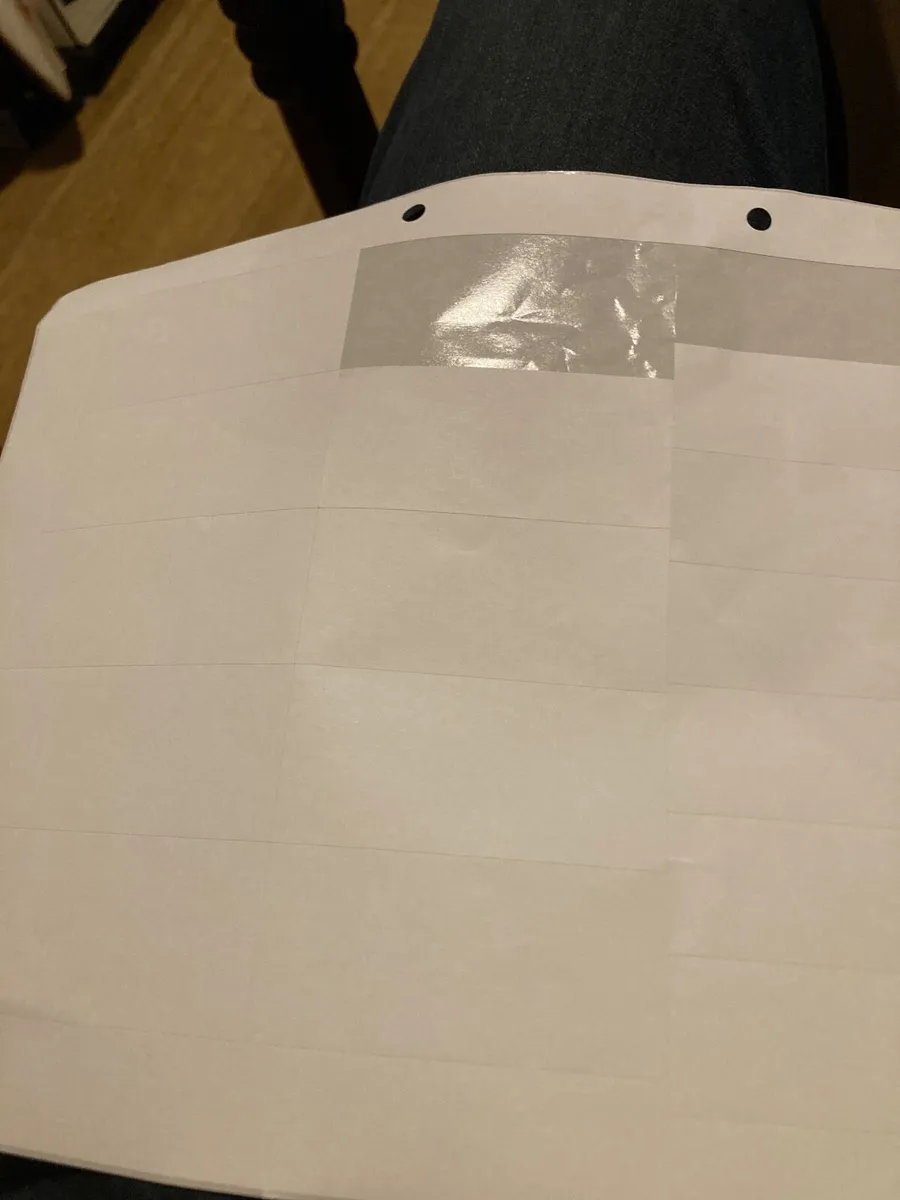 Box’s of plain white stickers labels - Image 1