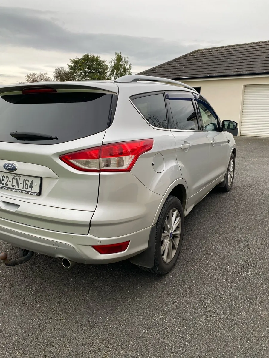 Ford Kuga Crew Cab 2.0 Diesel - Image 4