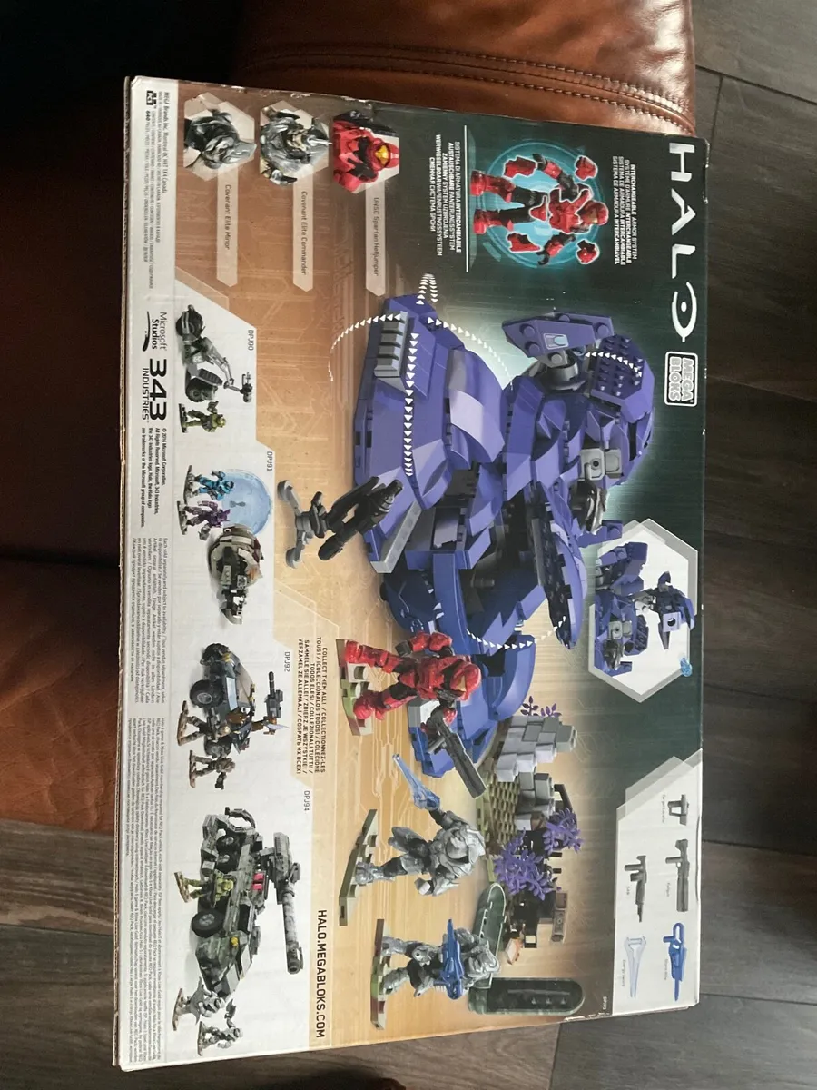 HALO MEGA BLOKS COLLECTORS SET - Image 2