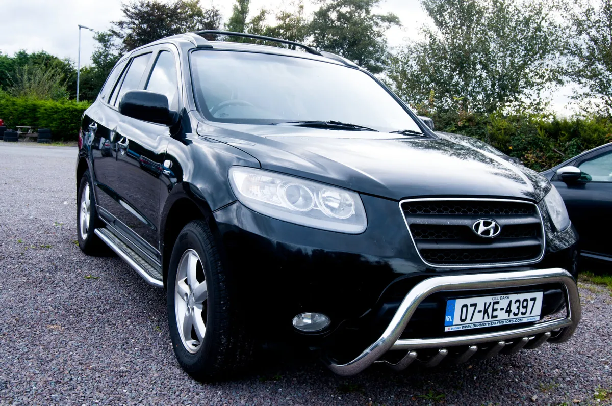 Hyundai Santa Fe 2007 4 Wheel Drive Commercial - Image 1