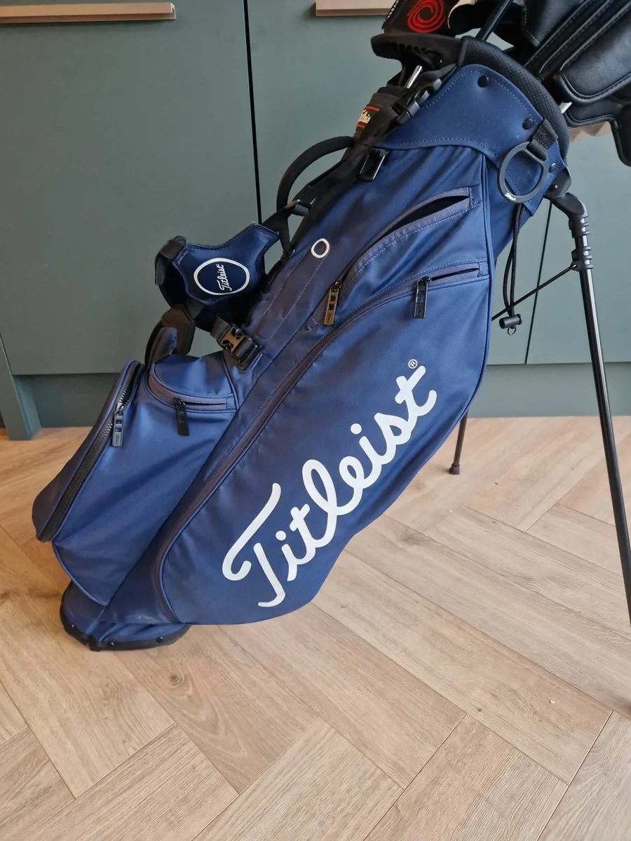 Titleist Players 4 carry bag - Image 1
