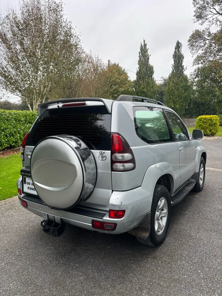 Toyota landcruiser - Image 4