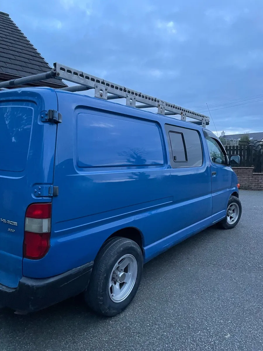 2003 Toyota hiace d4d lwb - Image 2
