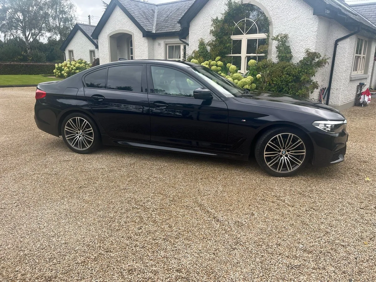 Car - Image 1