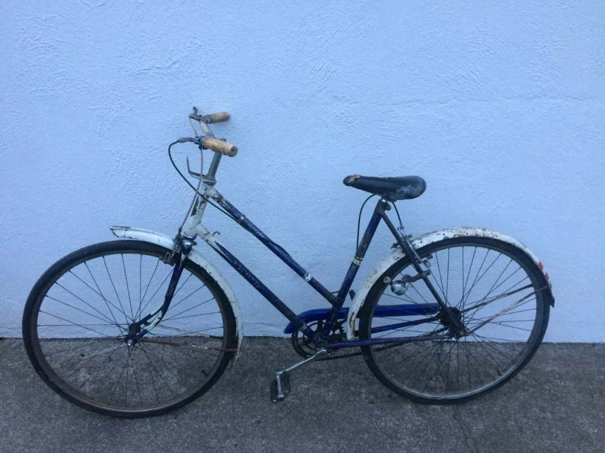 Vintage Elswick Bicycle - Image 2