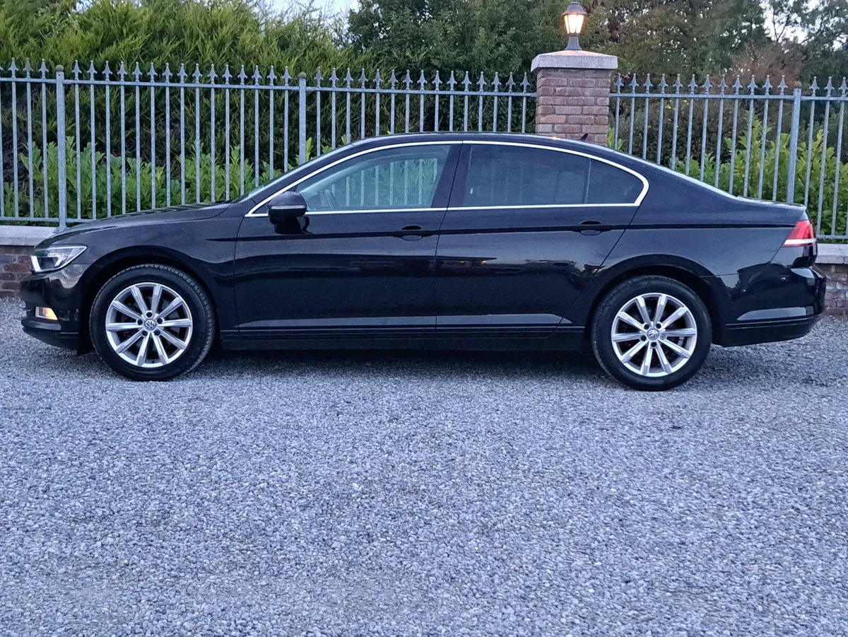 Volkswagen Passat Automatic DSG Gearbox 150 bhp - Image 3
