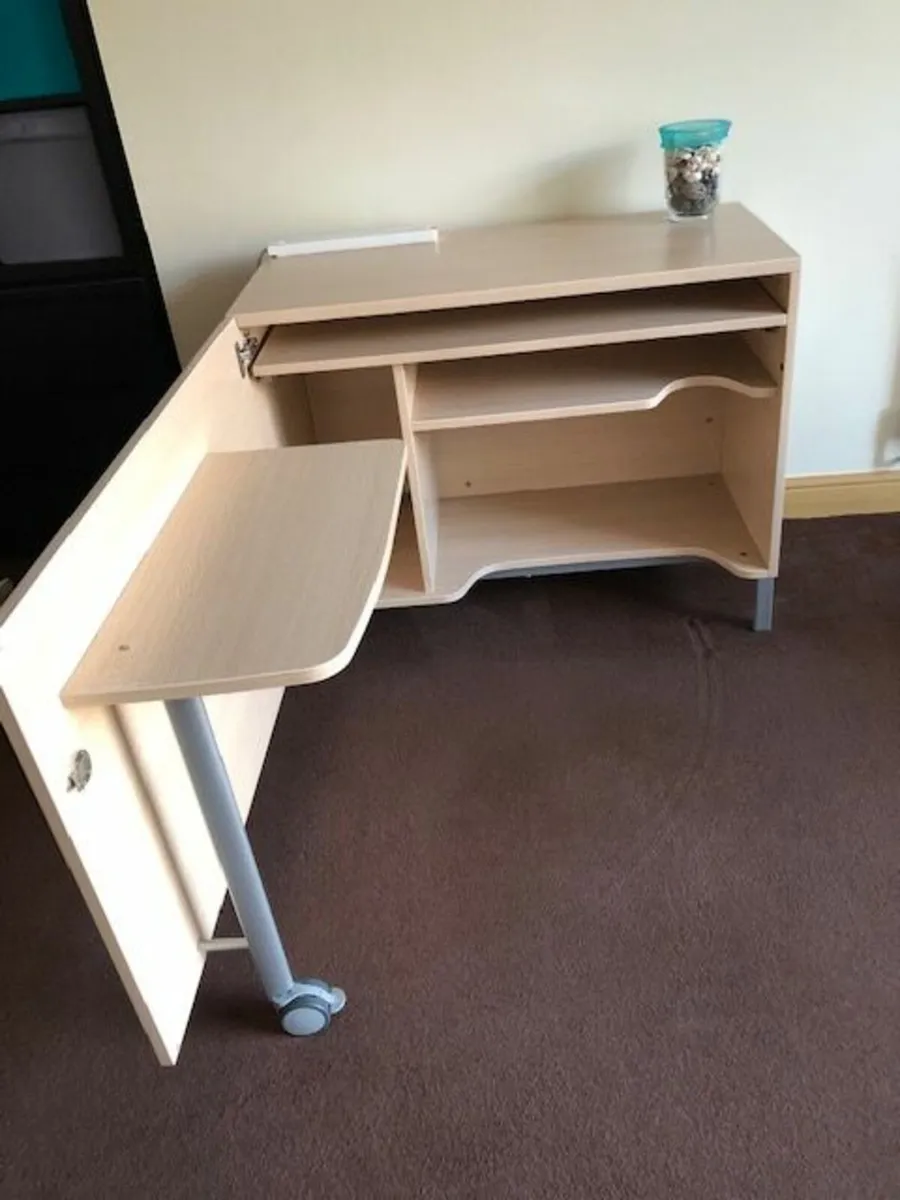 Desk - Image 1