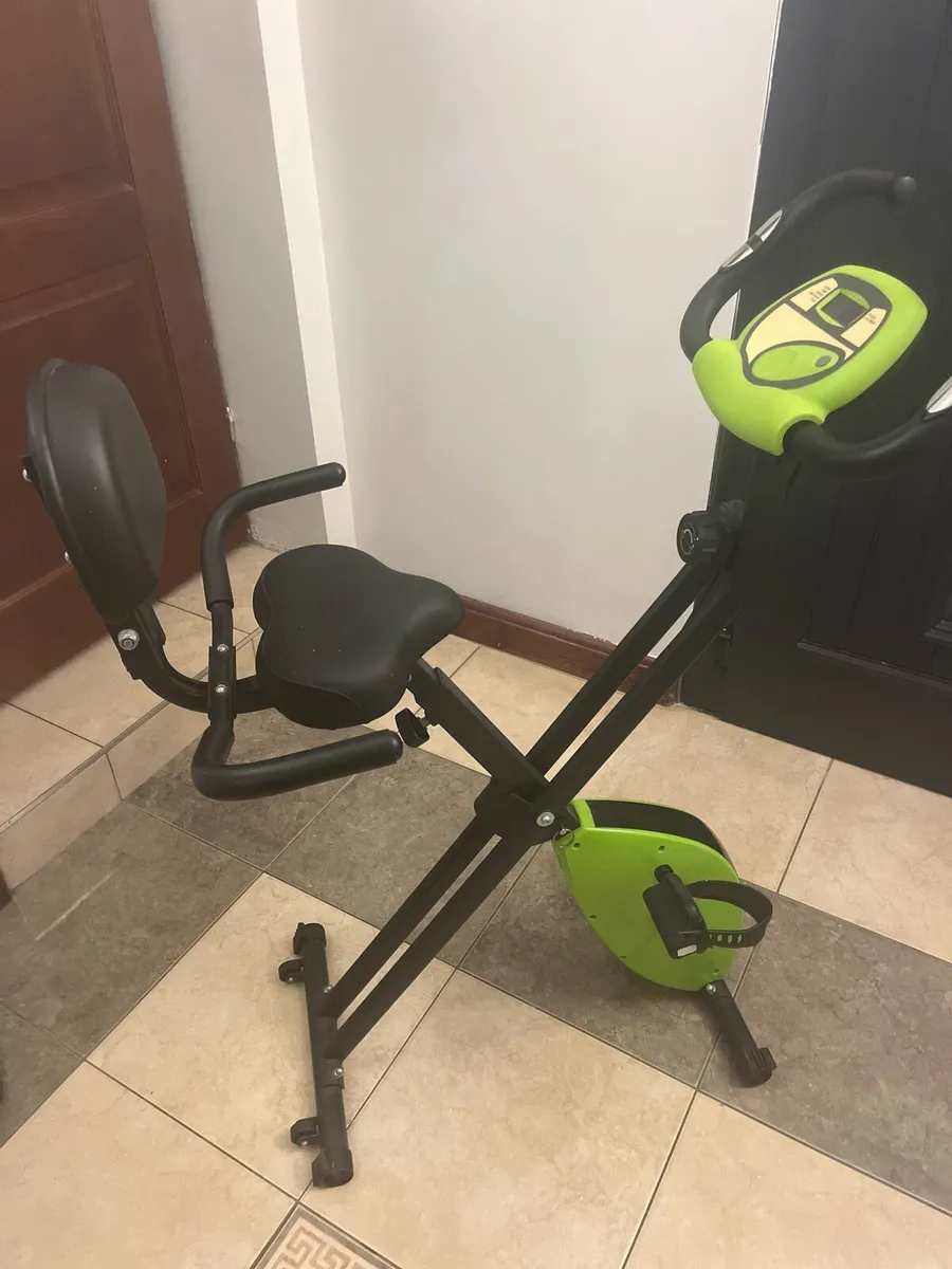 Exercise bike - Image 1