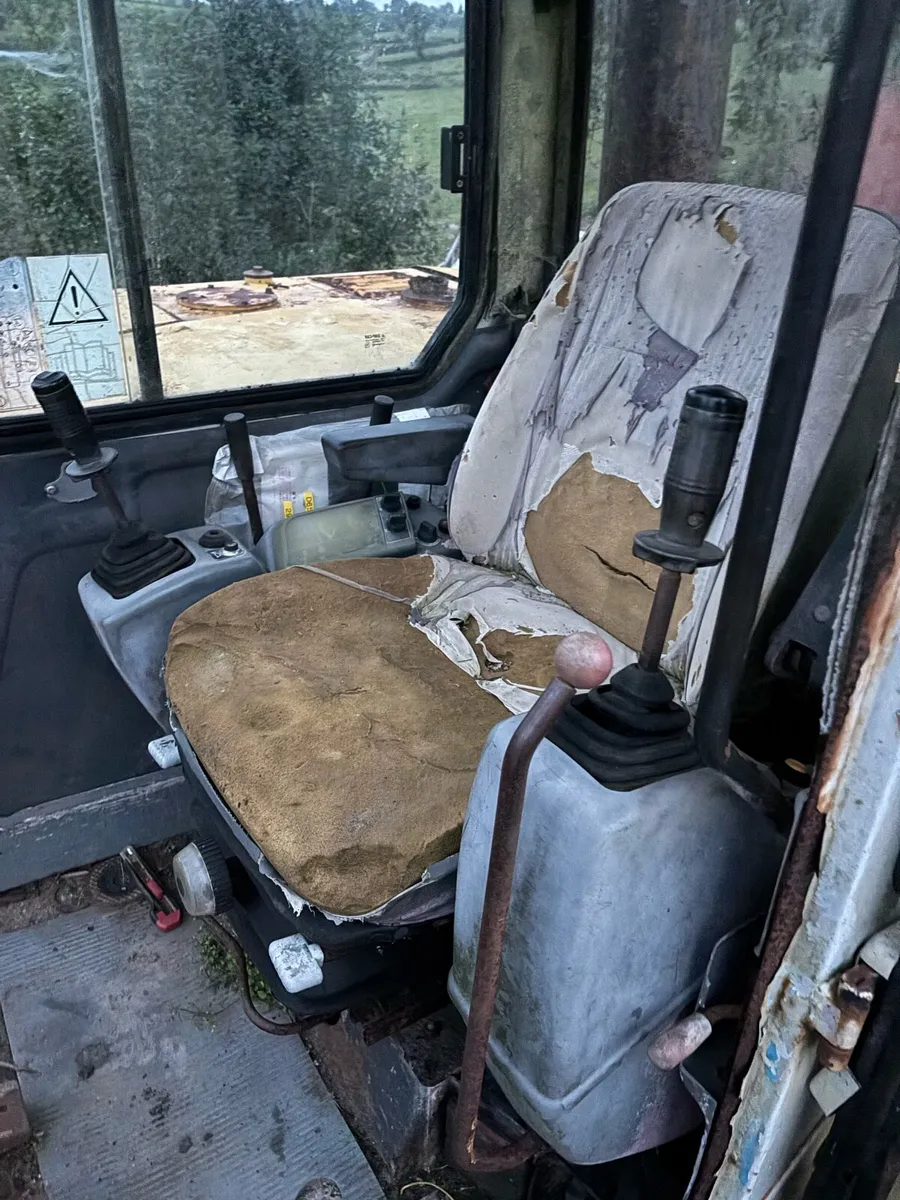 Komatsu pc95 - Image 3
