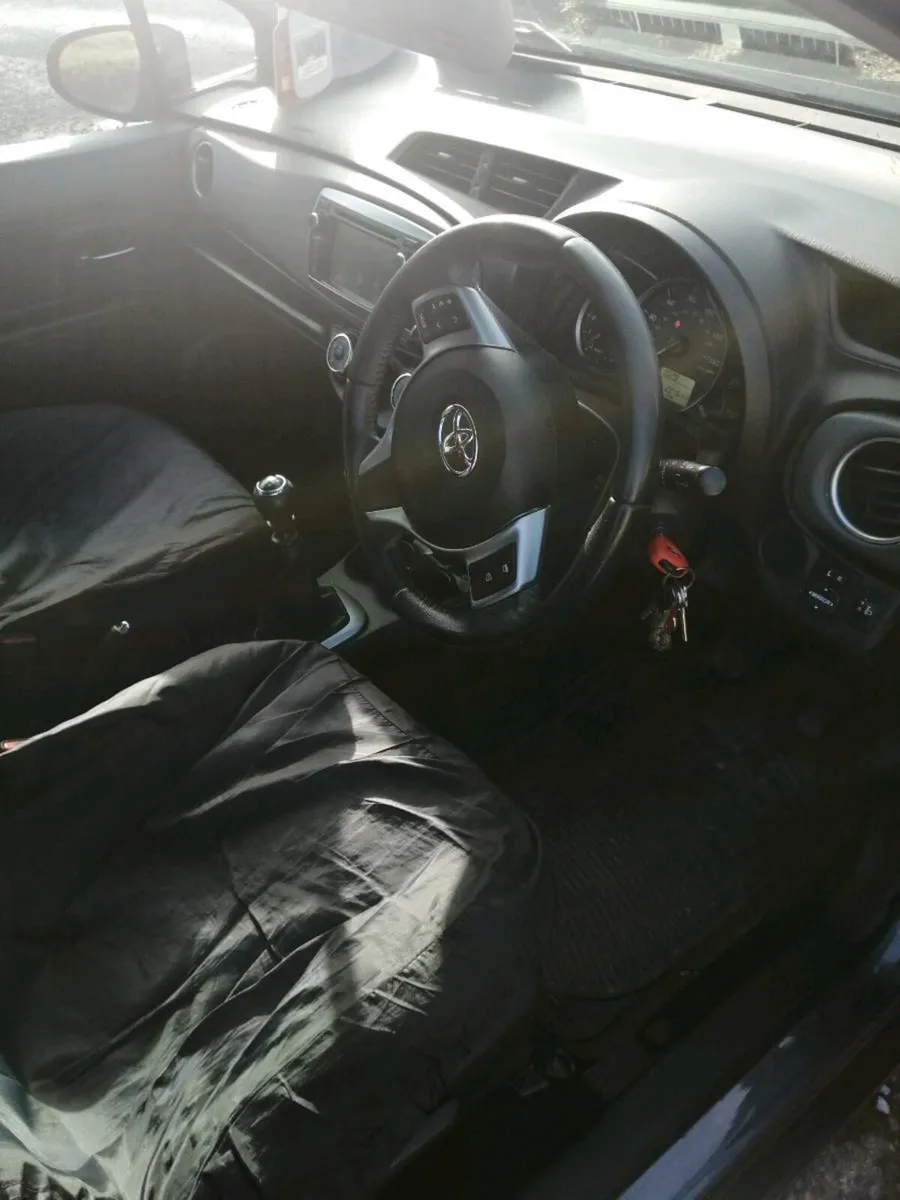 2012 Toyota yaris 1.4 diesel - Image 4