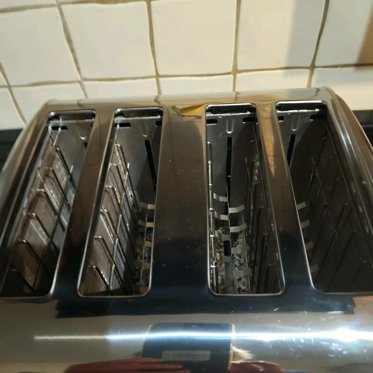 4 slice Toaster - Image 3