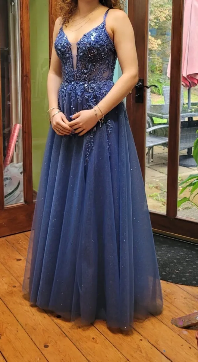 Debs dress - Image 2