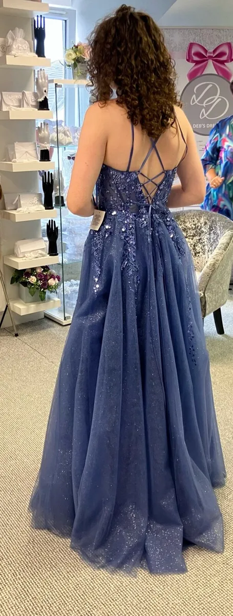Debs dress - Image 3