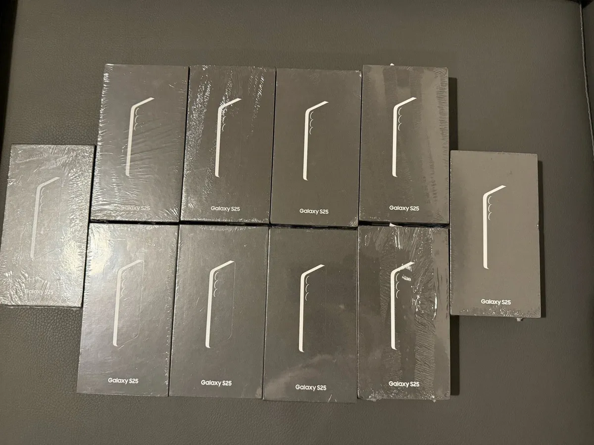 Samsung S25,128GB (IRISH STOCK) Sealed RECEIPT